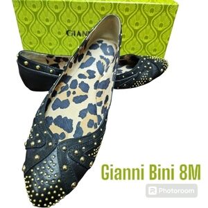 Gianni Bini Thea001 Black & Gold Studded Flats 8m In Original Box Faux Leather